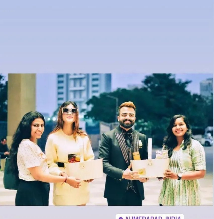 Naman Panchori & Riya Kanthaliya